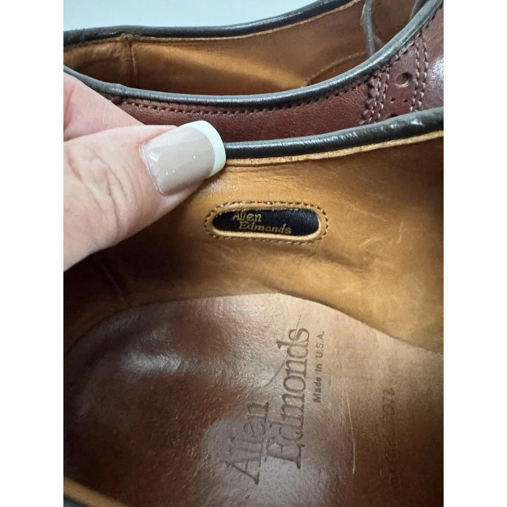 Allen Edmonds Shelton 8271 Burgundy Two Tone Saddle Oxford Dress Shoe 7.5 C